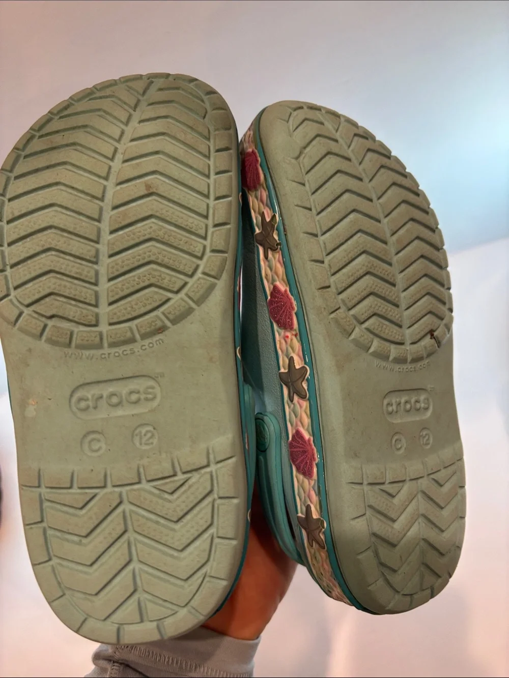 🩵 Crocs Kids Clogs – Youth Size 12, Mermaid and under the sea theme 🧜‍♀️